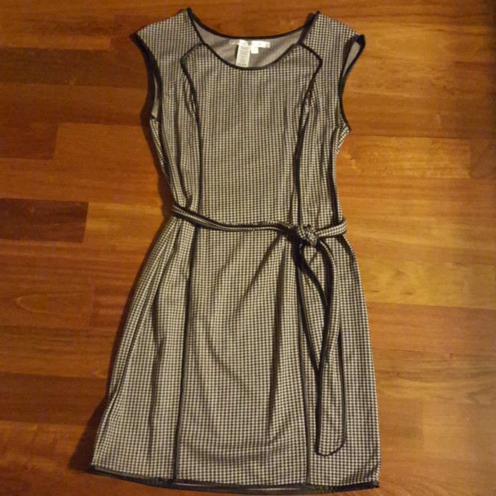 🖤 NWOT Max Studio Houndstooth Sheath dress L